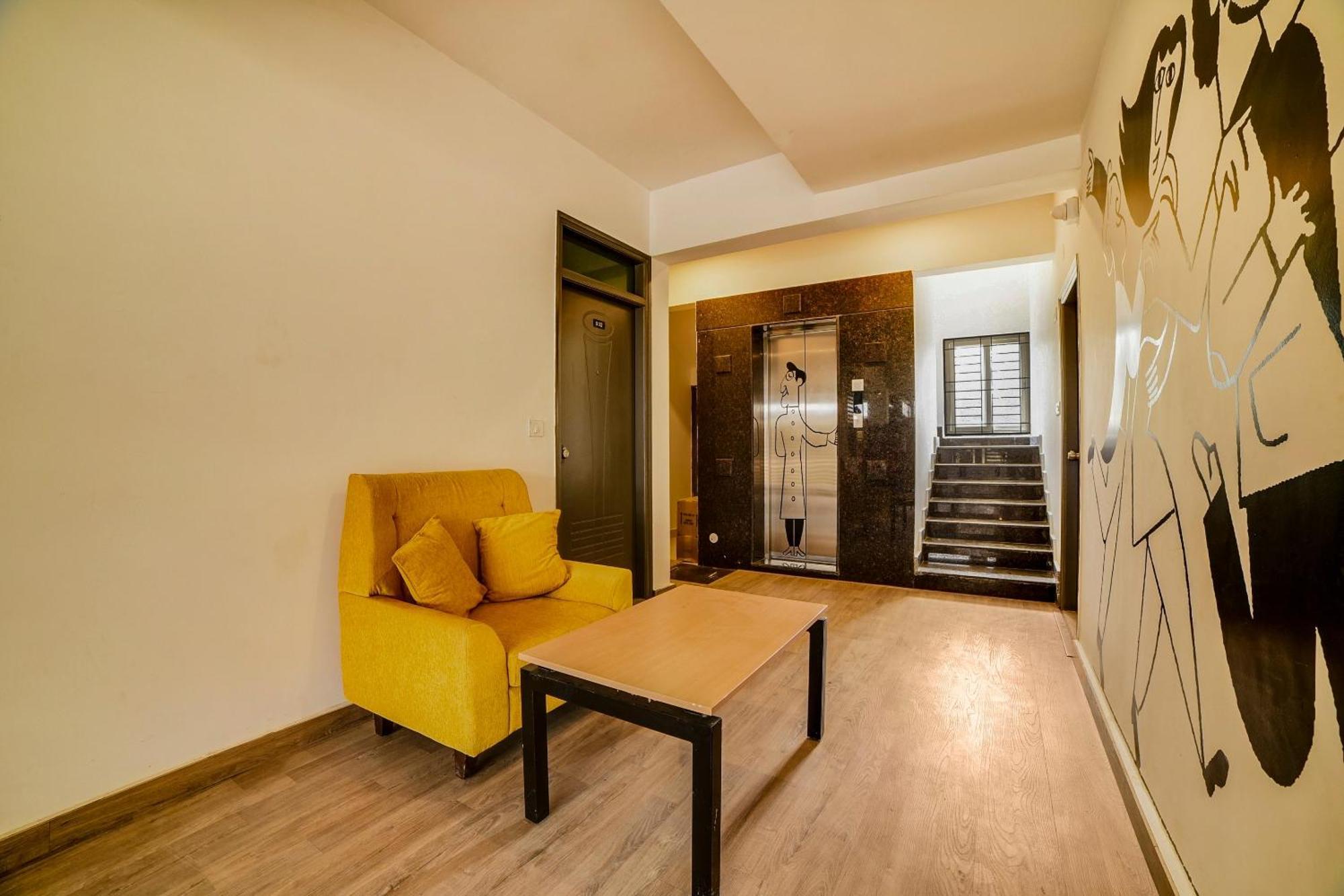 Townhouse Sarvar Hospitality Near Ascendas Park Square Mall Bangalore Ngoại thất bức ảnh