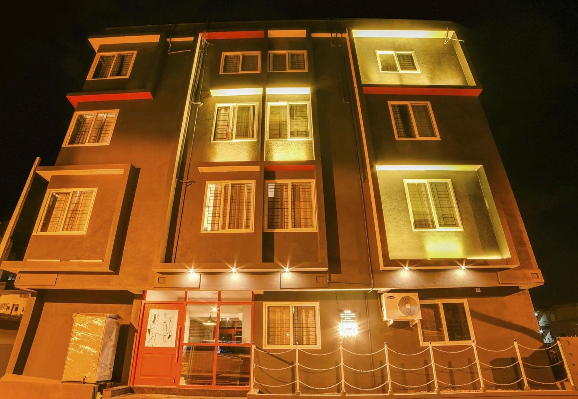 Townhouse Sarvar Hospitality Near Ascendas Park Square Mall Bangalore Ngoại thất bức ảnh