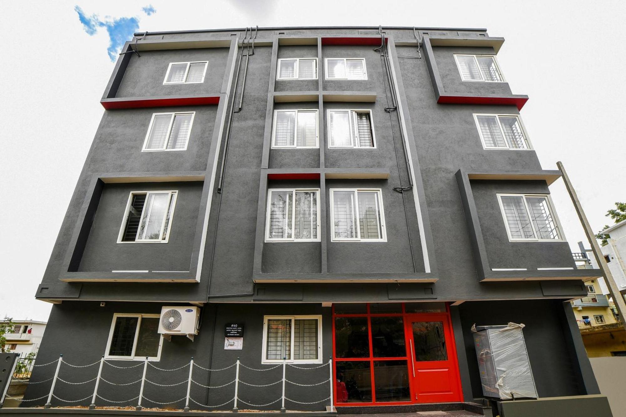 Townhouse Sarvar Hospitality Near Ascendas Park Square Mall Bangalore Ngoại thất bức ảnh
